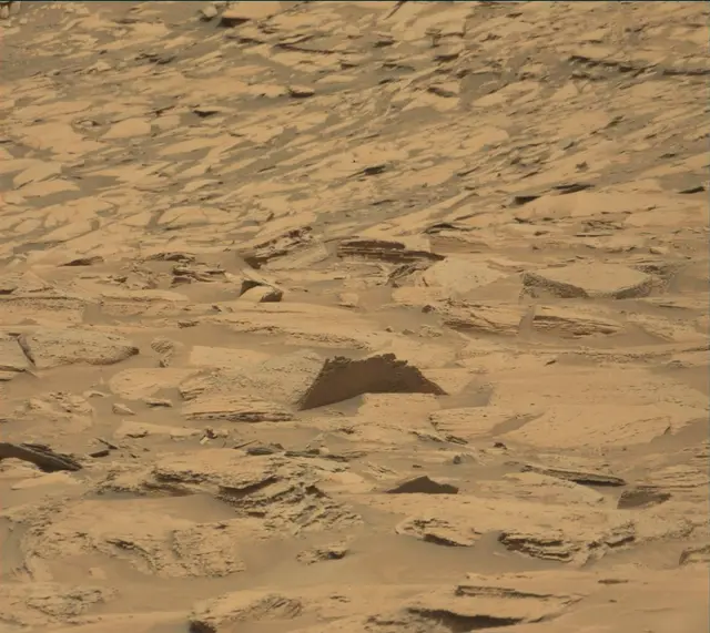 Sol 4088: Mast Camera (Mastcam)