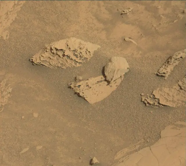 Sol 4088: Mast Camera (Mastcam)