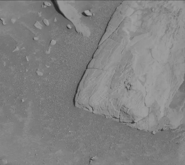 Sol 4088: Mast Camera (Mastcam)