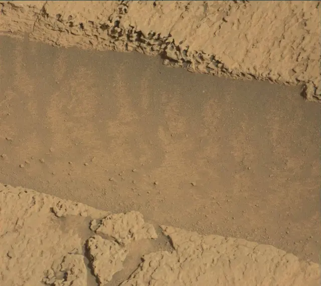 Sol 4088: Mast Camera (Mastcam)
