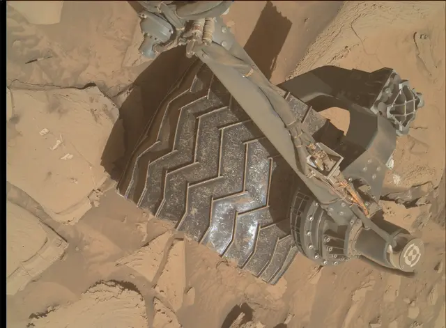 Sol 4088: Mars Hand Lens Imager (MAHLI)