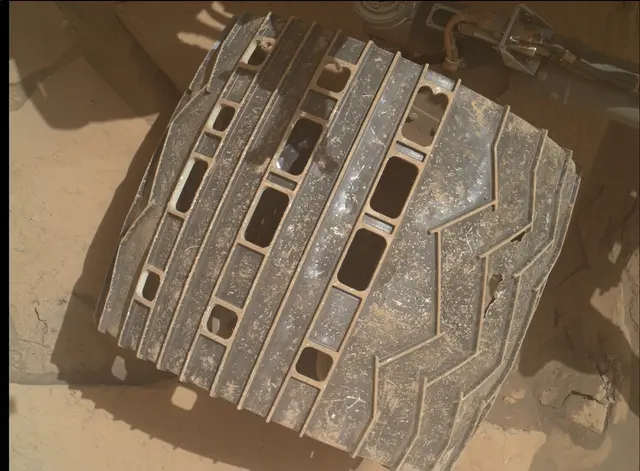 Sol 4088: Mars Hand Lens Imager (MAHLI)