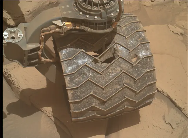 Sol 4088: Mars Hand Lens Imager (MAHLI)
