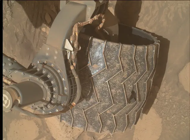 Sol 4088: Mars Hand Lens Imager (MAHLI)