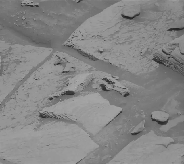 Sol 4089: Mast Camera (Mastcam)
