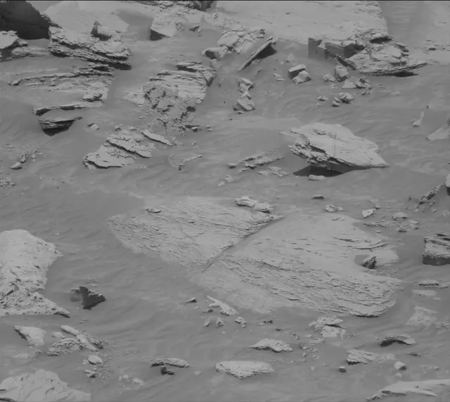 Sol 4089: Mast Camera (Mastcam)