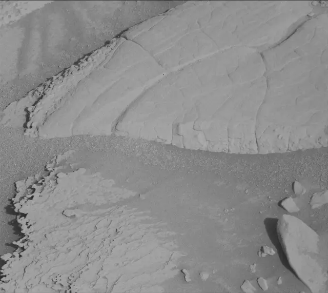 Sol 4089: Mast Camera (Mastcam)