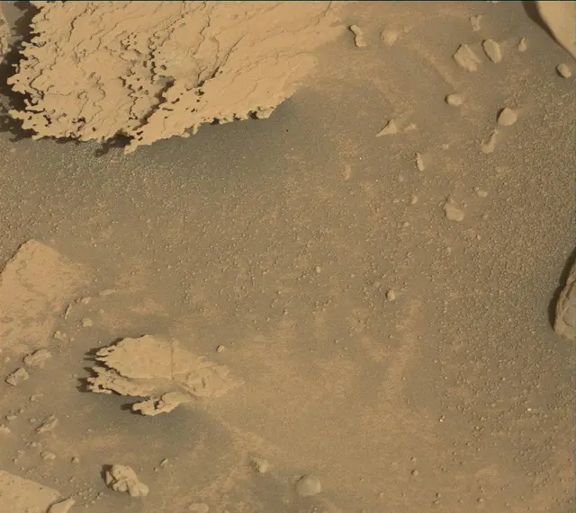 Sol 4089: Mast Camera (Mastcam)