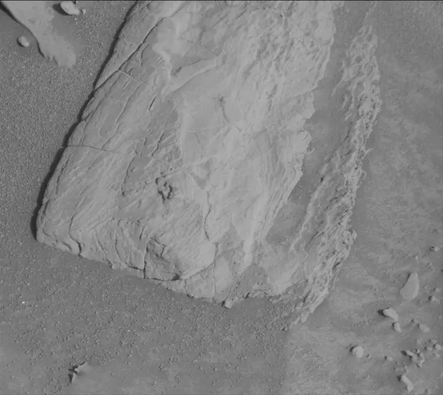 Sol 4089: Mast Camera (Mastcam)