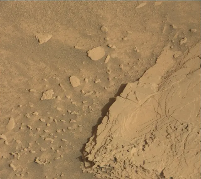 Sol 4089: Mast Camera (Mastcam)