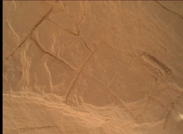 Sol 4089: Mars Hand Lens Imager (MAHLI)