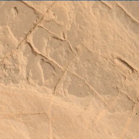 Sol 4089: Mars Hand Lens Imager (MAHLI)