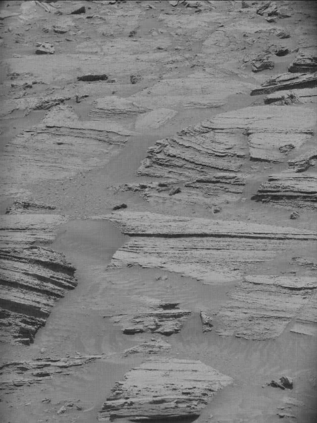 Sol 4093: Mast Camera (Mastcam)