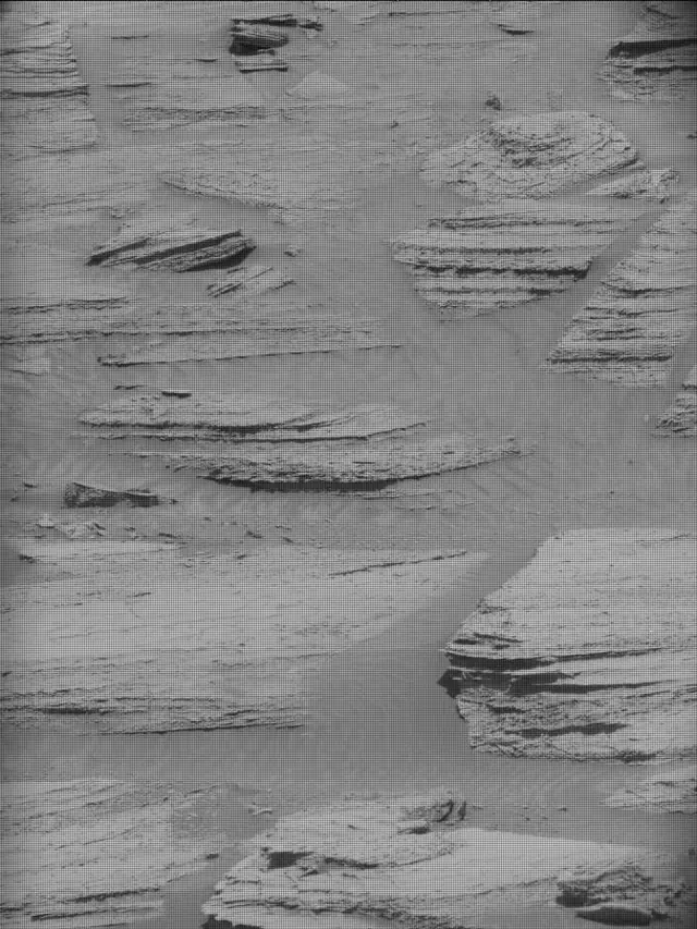 Sol 4093: Mast Camera (Mastcam)