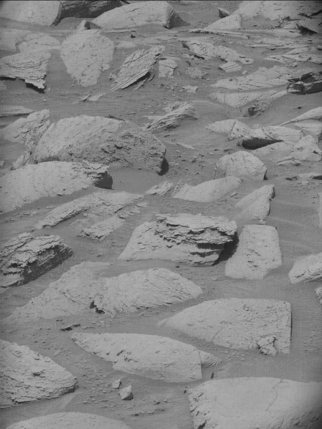 Sol 4093: Mast Camera (Mastcam)