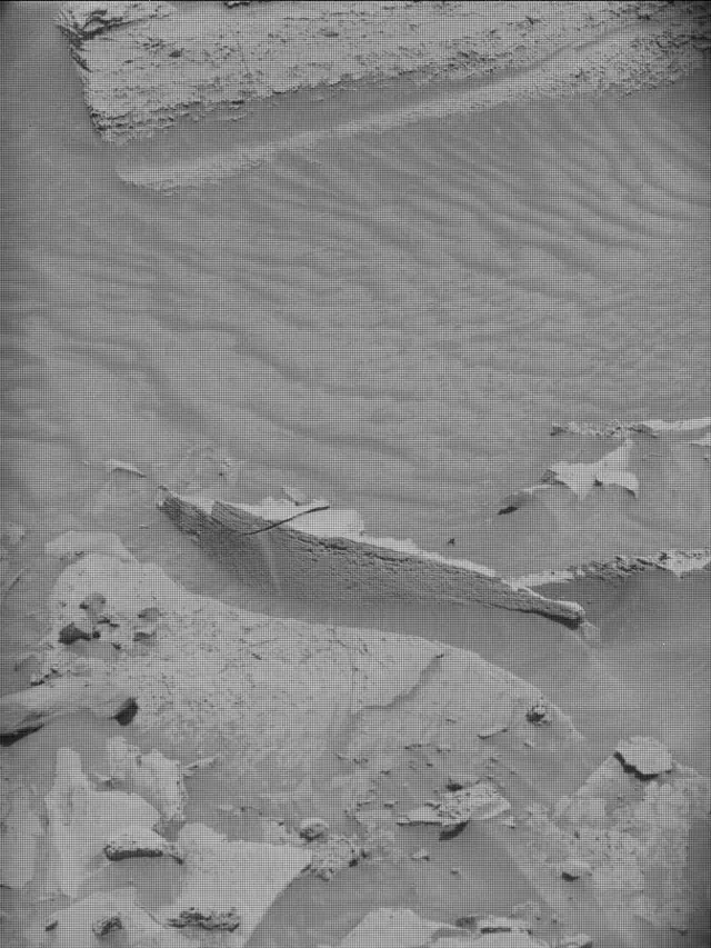 Sol 4093: Mast Camera (Mastcam)