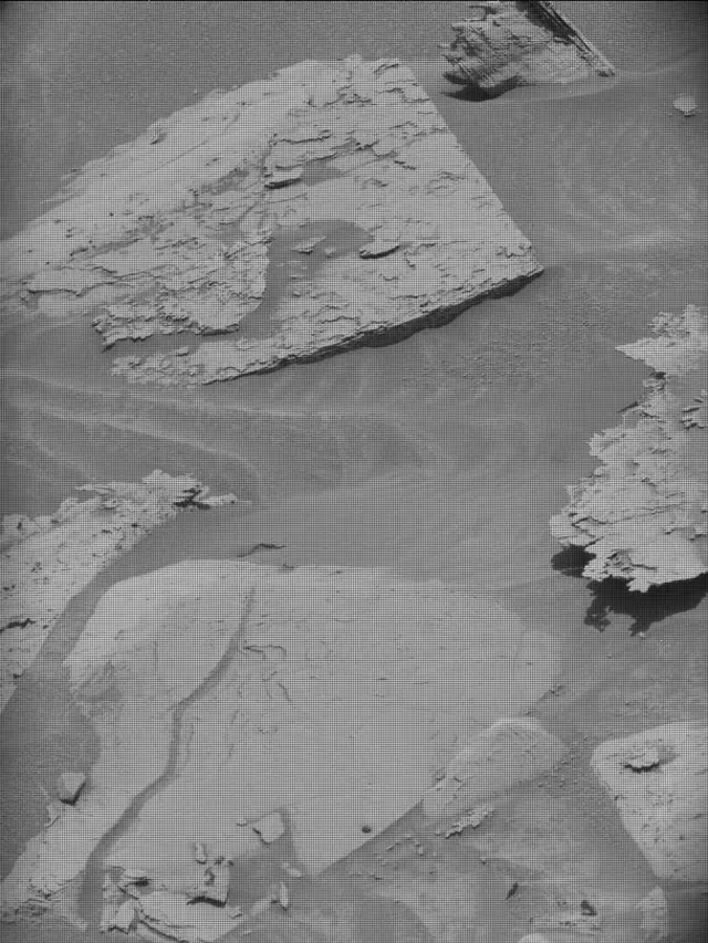Sol 4093: Mast Camera (Mastcam)