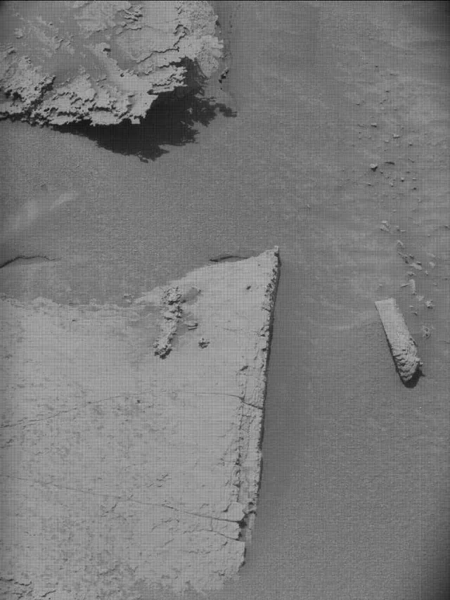 Sol 4093: Mast Camera (Mastcam)