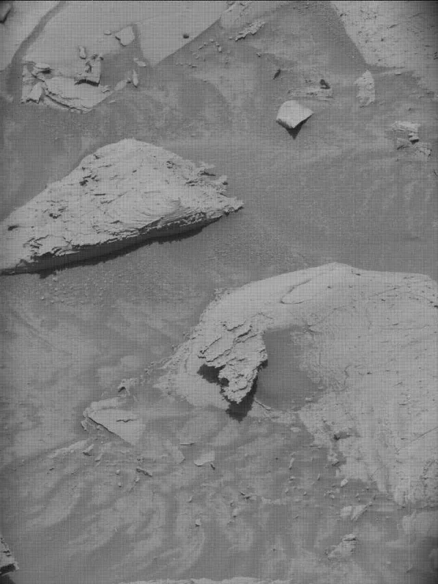 Sol 4093: Mast Camera (Mastcam)