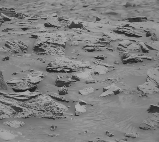 Sol 4093: Mast Camera (Mastcam)