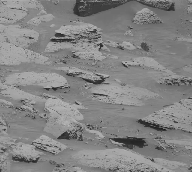 Sol 4093: Mast Camera (Mastcam)