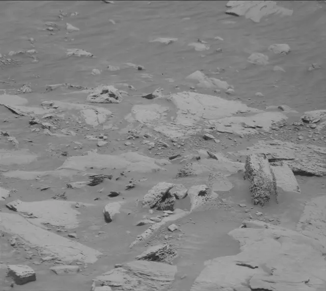 Sol 4093: Mast Camera (Mastcam)