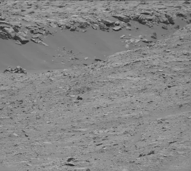 Sol 4093: Mast Camera (Mastcam)