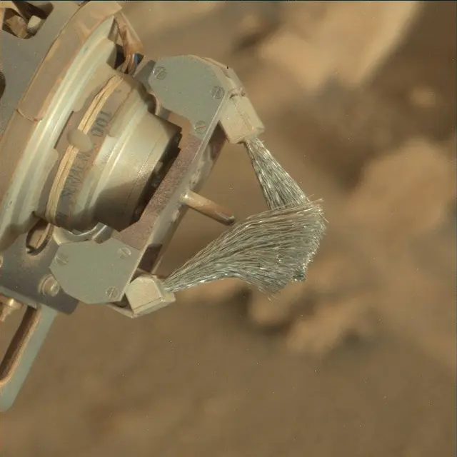 Sol 4093: Mast Camera (Mastcam)