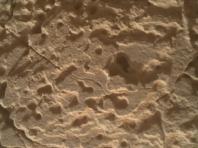 Sol 4093: Mars Hand Lens Imager (MAHLI)