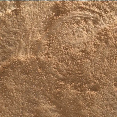 Sol 4093: Mars Hand Lens Imager (MAHLI)