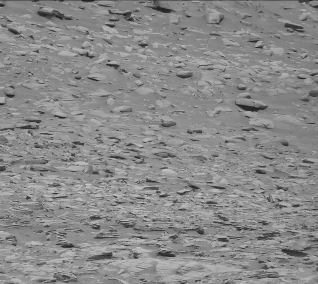 Sol 4094: Mast Camera (Mastcam)