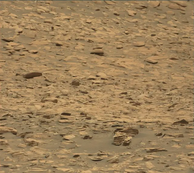 Sol 4094: Mast Camera (Mastcam)