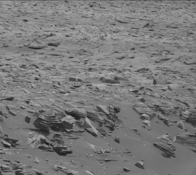 Sol 4094: Mast Camera (Mastcam)