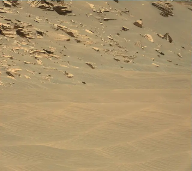 Sol 4094: Mast Camera (Mastcam)