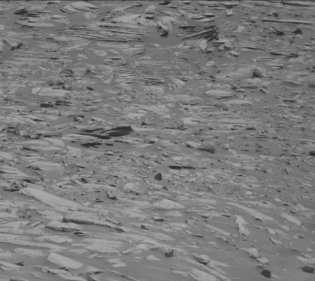 Sol 4094: Mast Camera (Mastcam)