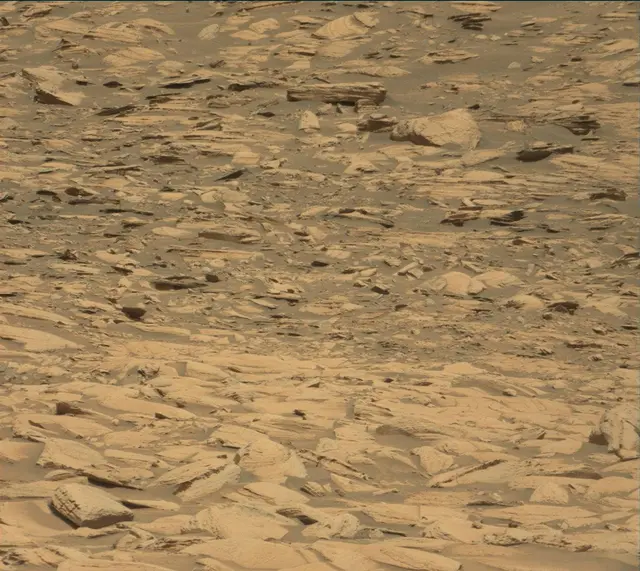 Sol 4094: Mast Camera (Mastcam)