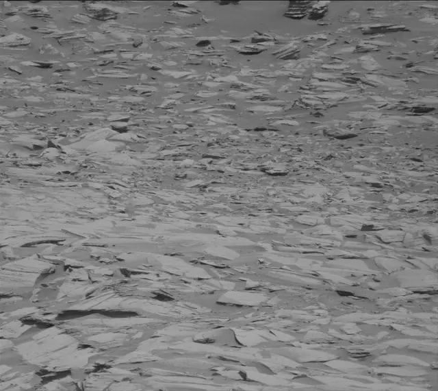 Sol 4094: Mast Camera (Mastcam)