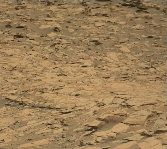 Sol 4094: Mast Camera (Mastcam)