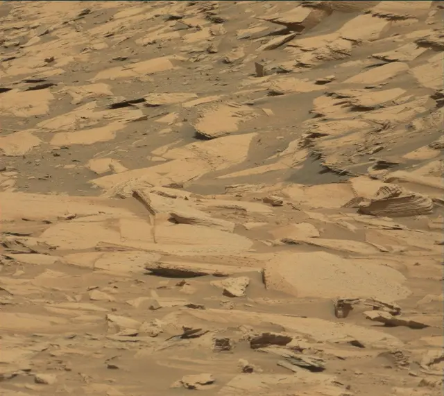 Sol 4094: Mast Camera (Mastcam)