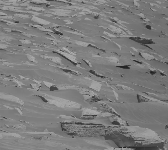 Sol 4094: Mast Camera (Mastcam)
