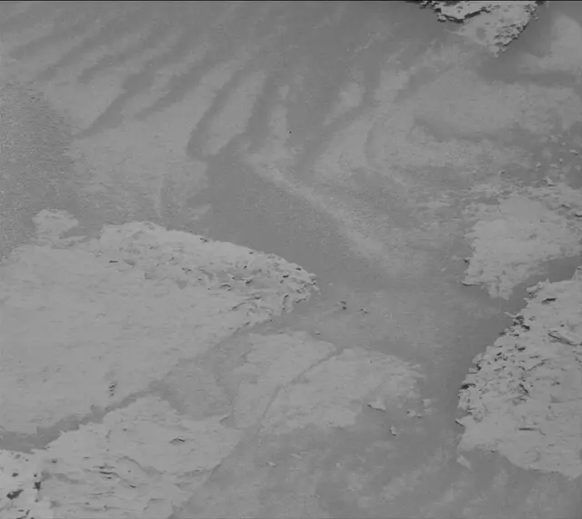 Sol 4094: Mast Camera (Mastcam)