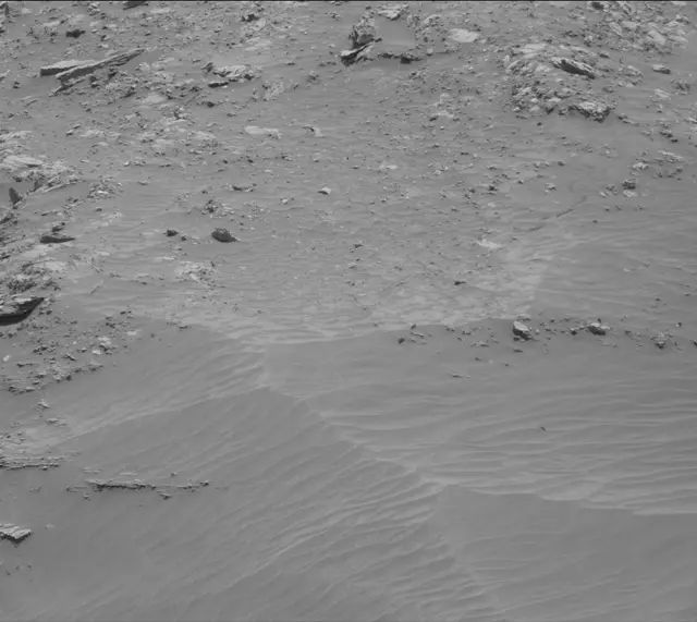 Sol 4096: Mast Camera (Mastcam)