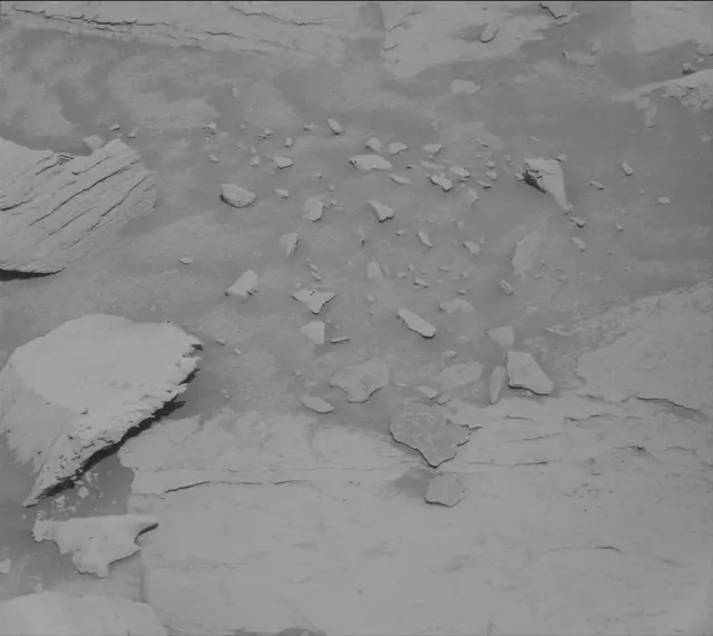 Sol 4096: Mast Camera (Mastcam)