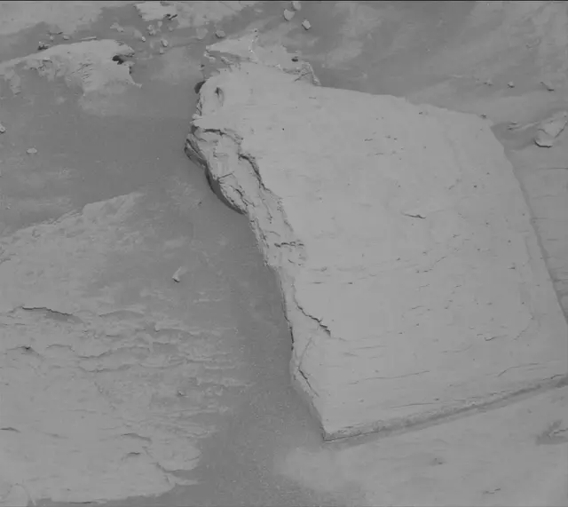 Sol 4096: Mast Camera (Mastcam)