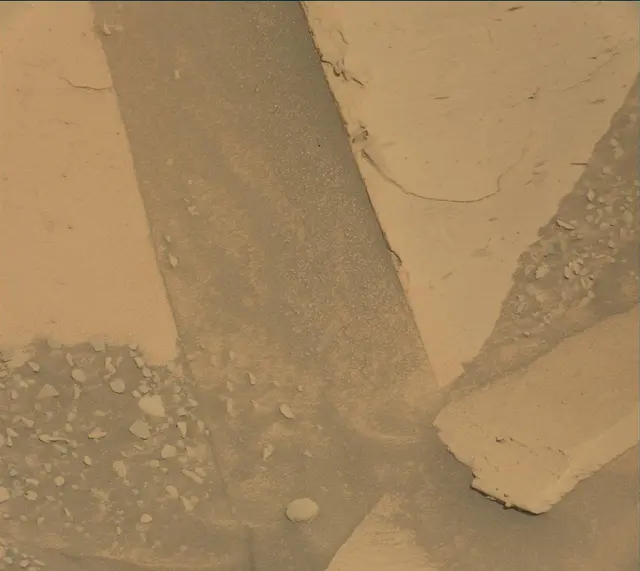 Sol 4096: Mast Camera (Mastcam)