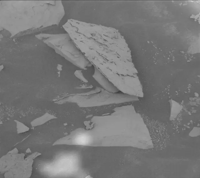 Sol 4098: Mast Camera (Mastcam)