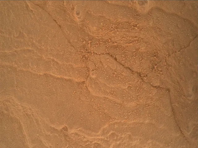 Sol 4098: Mars Hand Lens Imager (MAHLI)