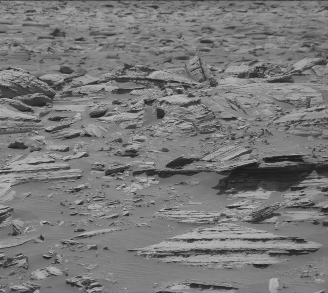 Sol 4100: Mast Camera (Mastcam)