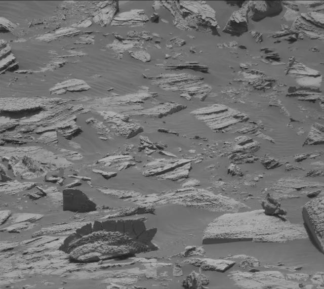 Sol 4100: Mast Camera (Mastcam)