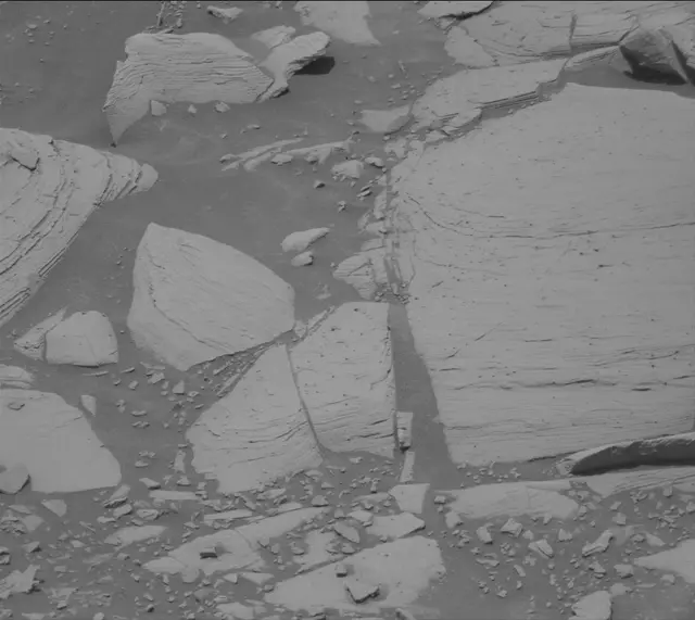Sol 4101: Mast Camera (Mastcam)